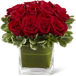 Irresistible Love Rose Bouquet From Rogue River Florist, Grant's Pass Flower Delivery